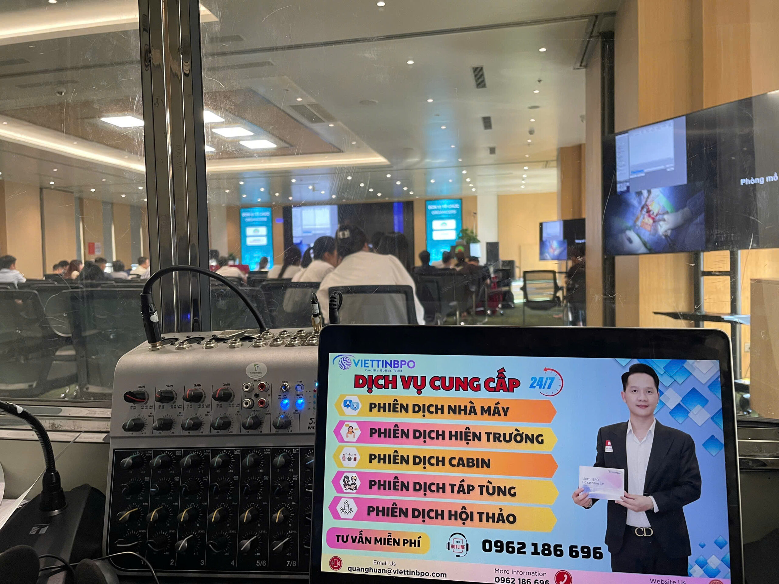 Phiên dịch cabin Anh- Việt đa khoa Hồng Ngọc